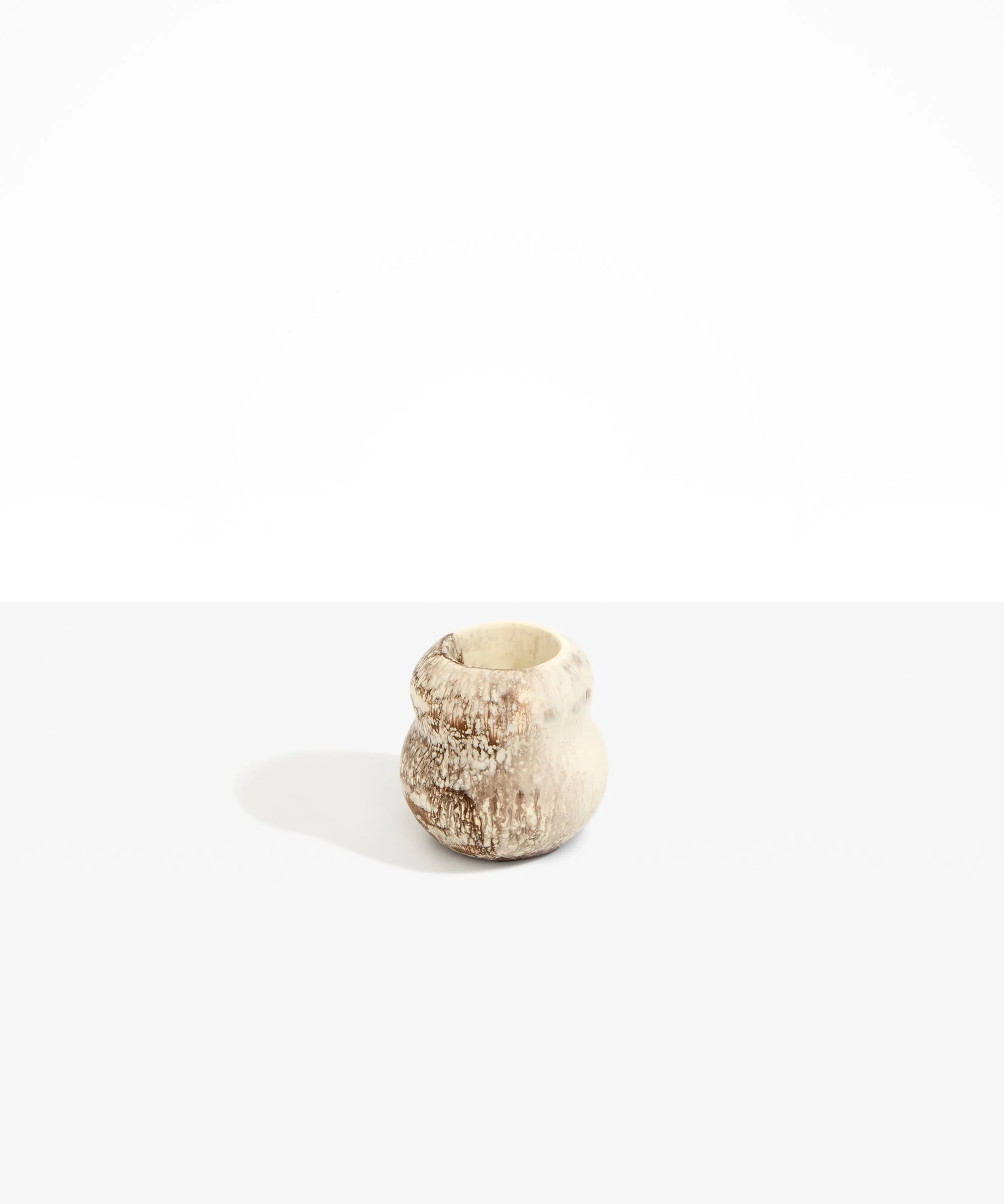 Small Beehive Vase - Image 4