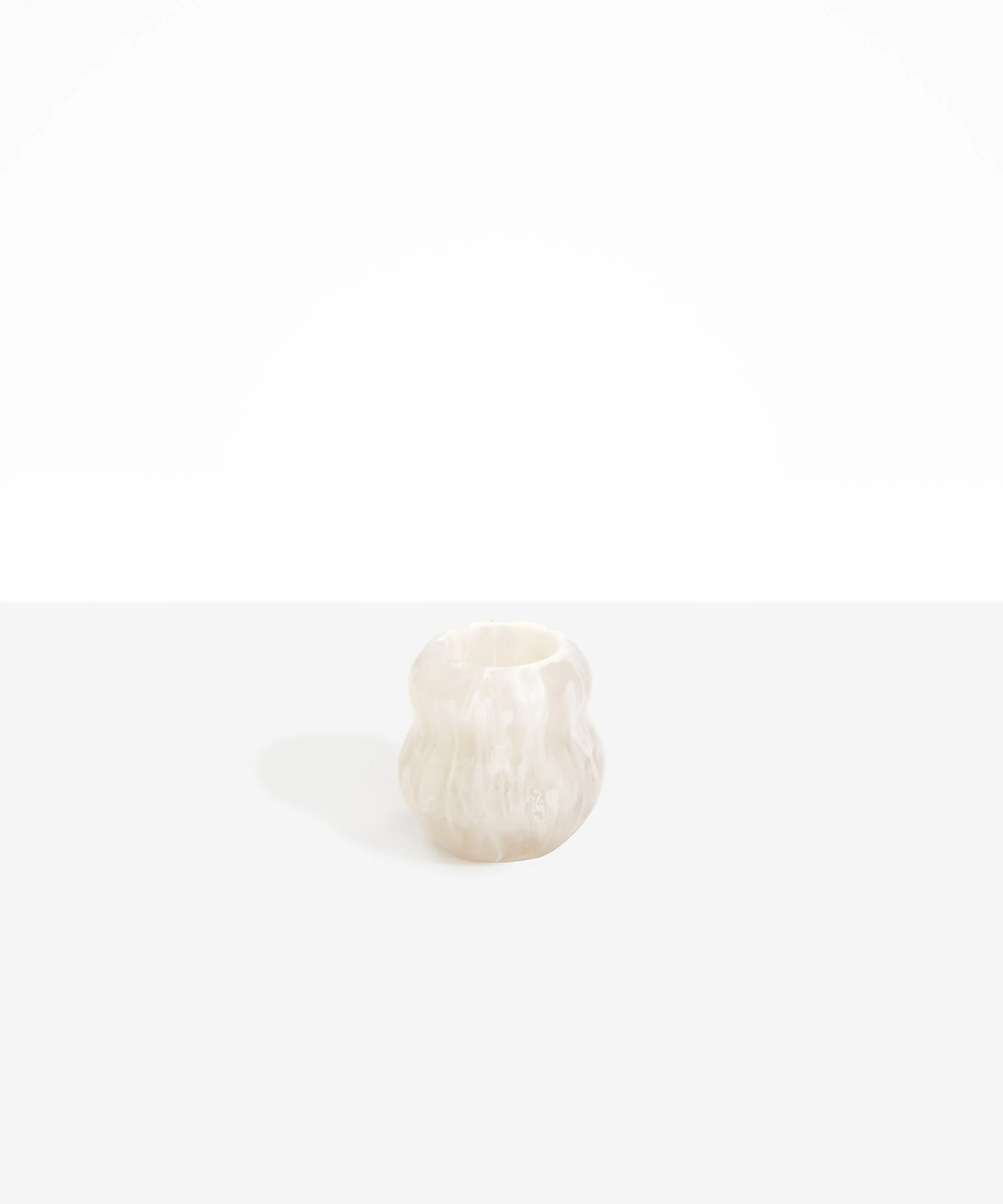 Small Beehive Vase - Image 5