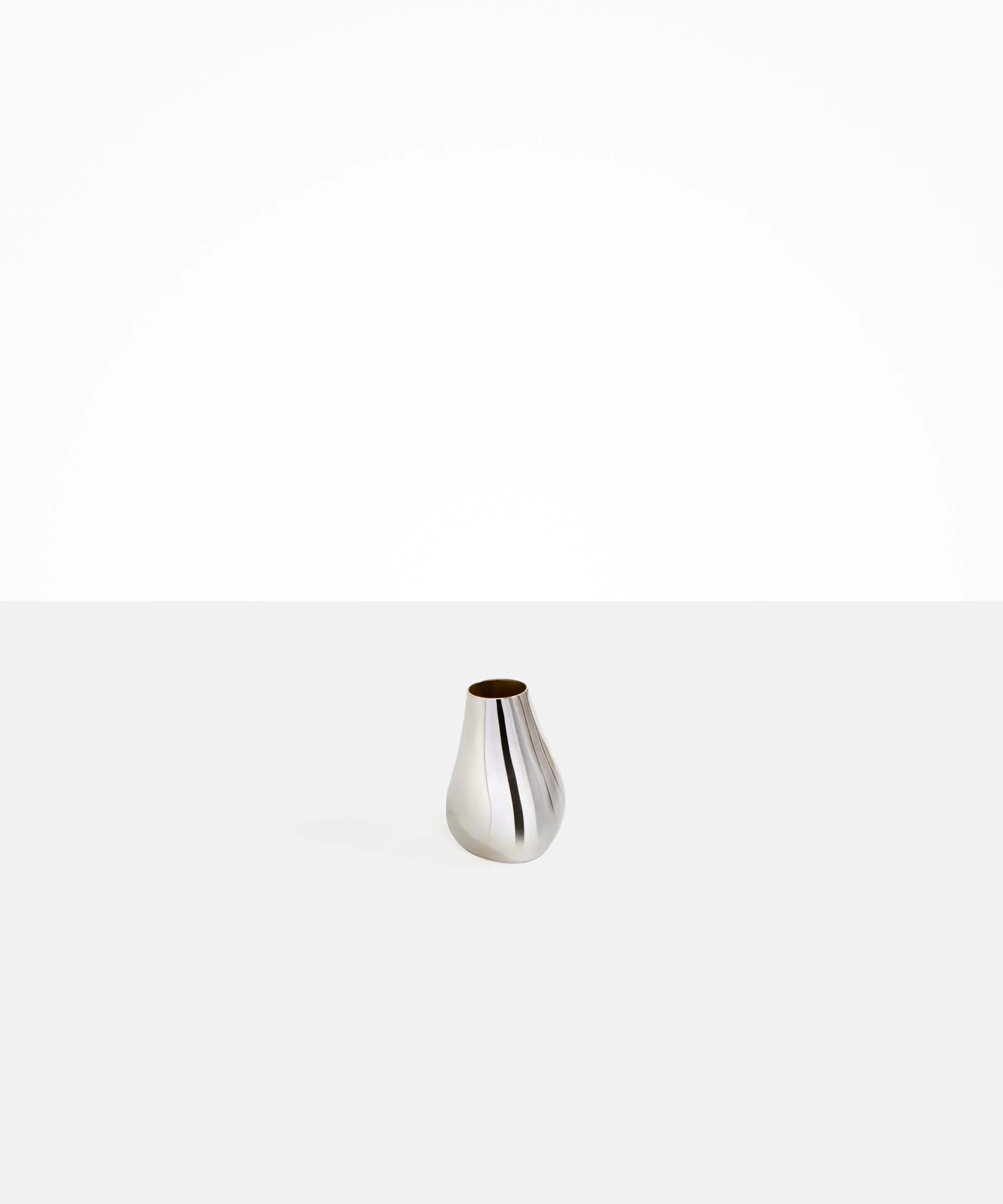 Small Metal Liquid Vase - Image 2